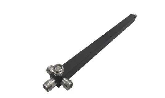 4 Way Power Divider with Wideband Frequency